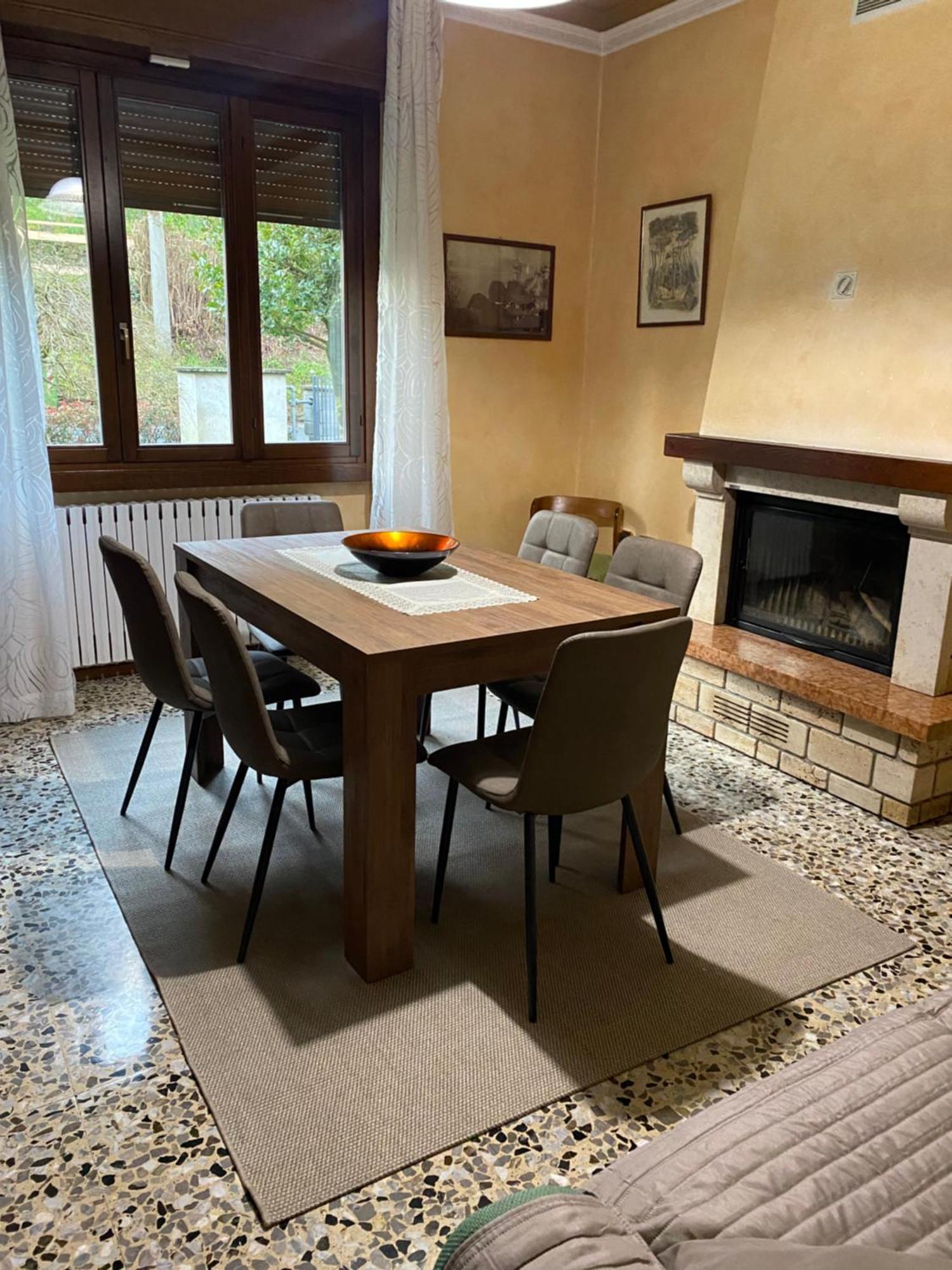勒泽诺Gere House公寓 外观 照片