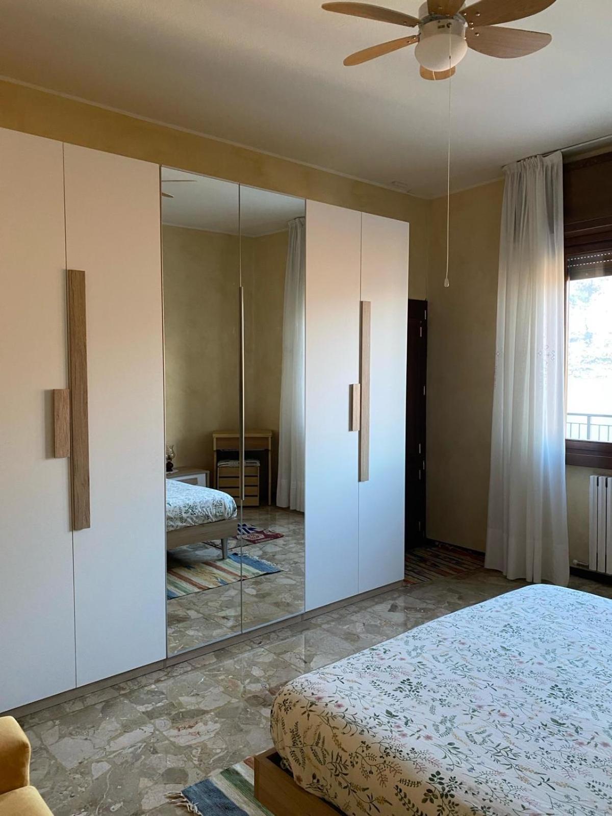 勒泽诺Gere House公寓 外观 照片