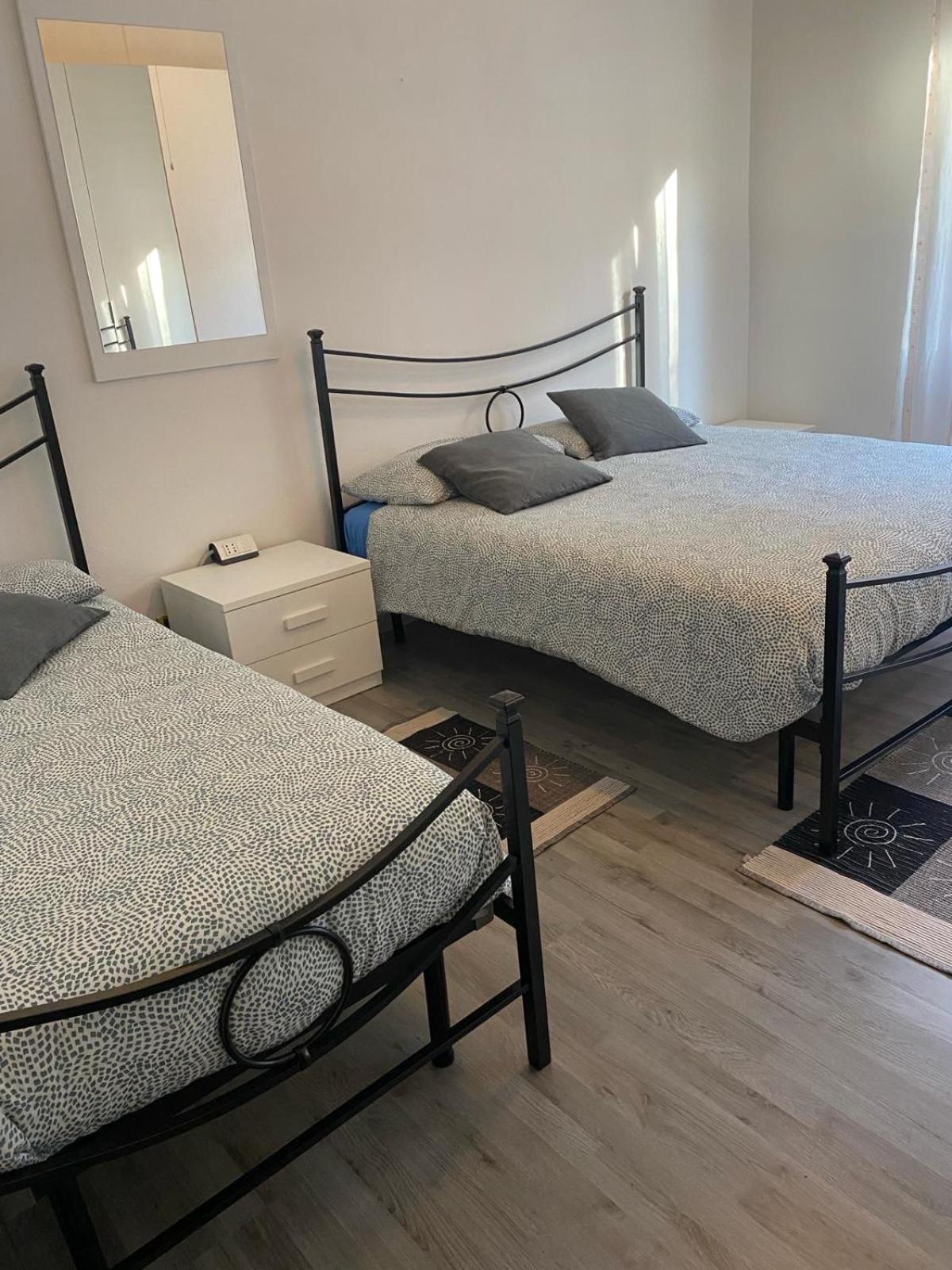勒泽诺Gere House公寓 外观 照片